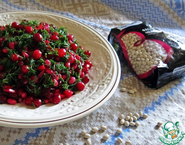 Beet salad and beans 