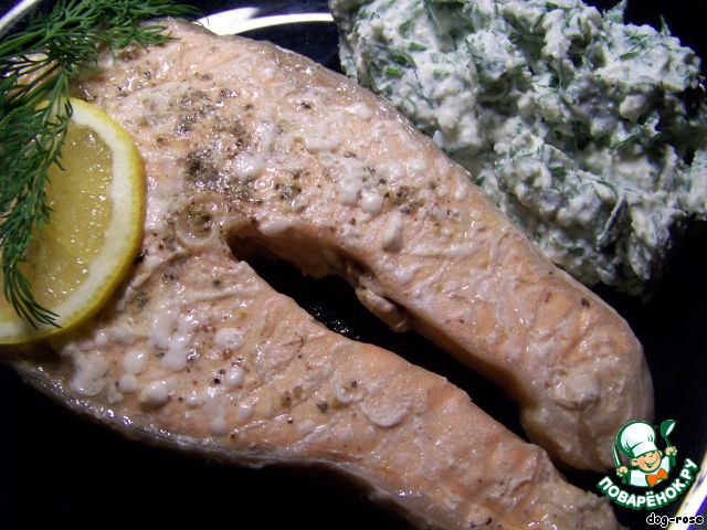 Salmon with cottage cheese cream