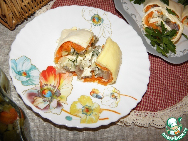 Cheese roll with herring 