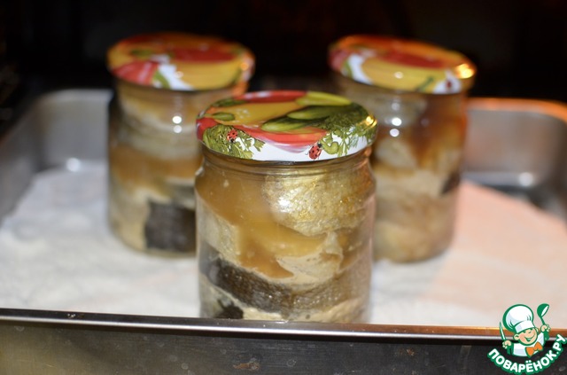 Salmon canned