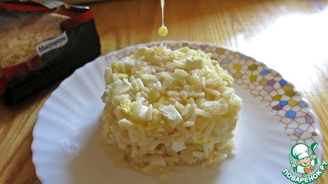 A simple rice porridge with egg