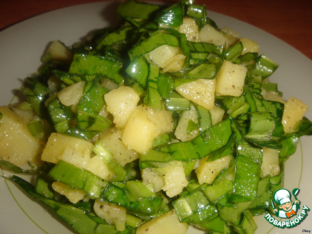 Spring salad with wild garlic