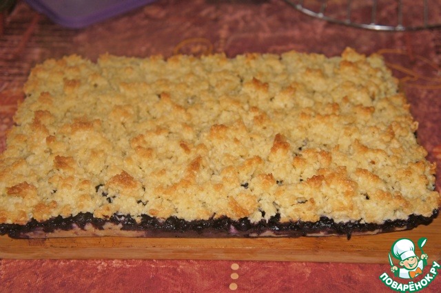 Blueberry pie with coconut strasheim