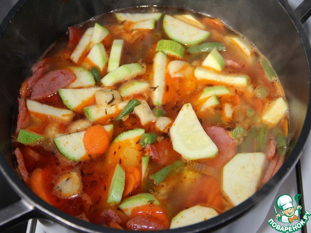 Soup with beans and dumplings