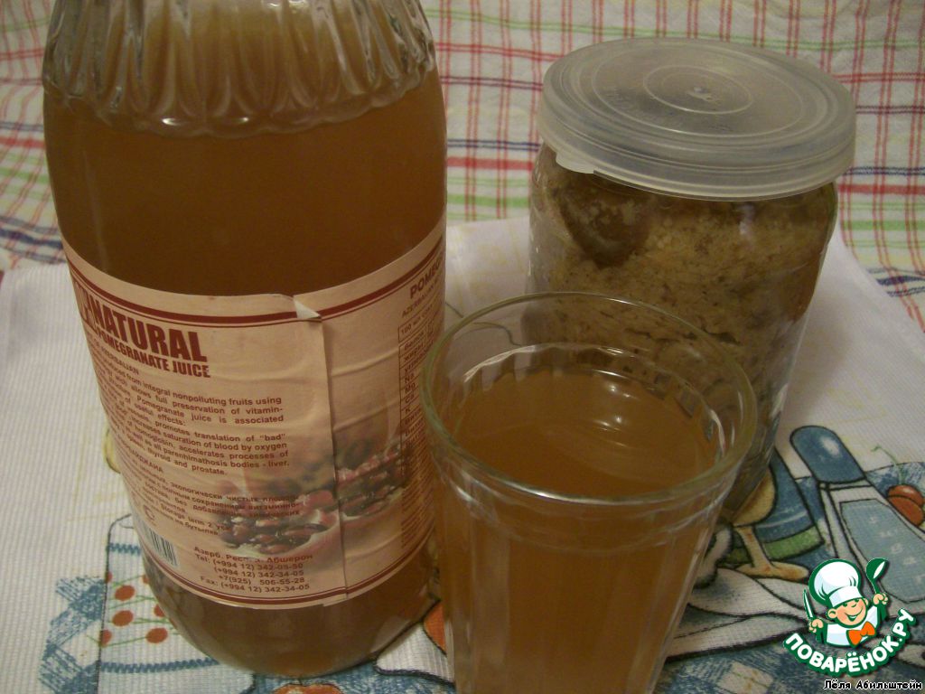 The kvass plus alum baking bread