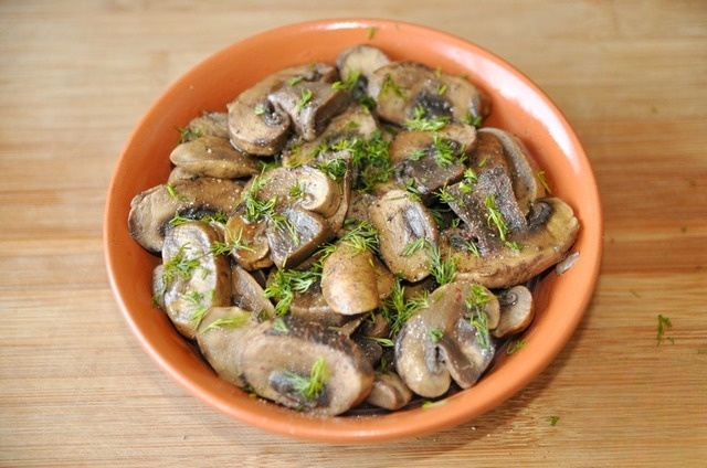 Mushrooms in Greek