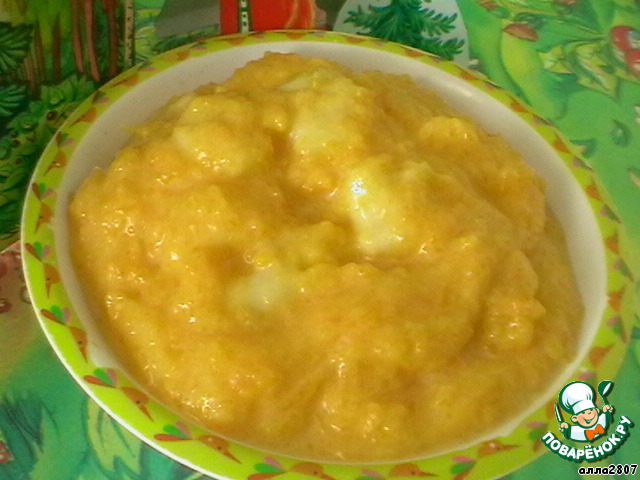 Pumpkin porridge with dumplings