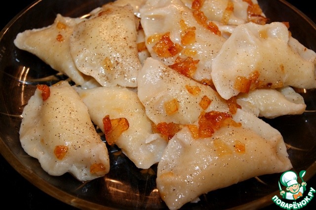 Vegetable dumplings made of choux pastry