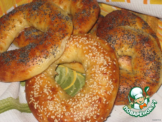 Bagels beer cheese