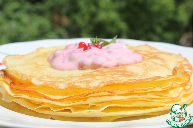 Cottage cheese and semolina pancakes