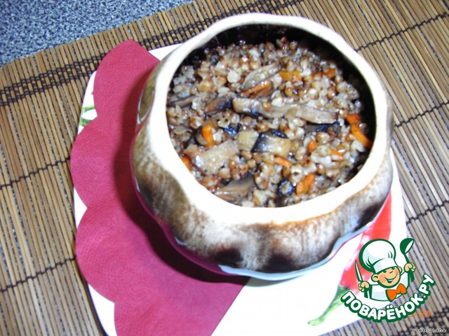 Buckwheat with mushrooms in a pot