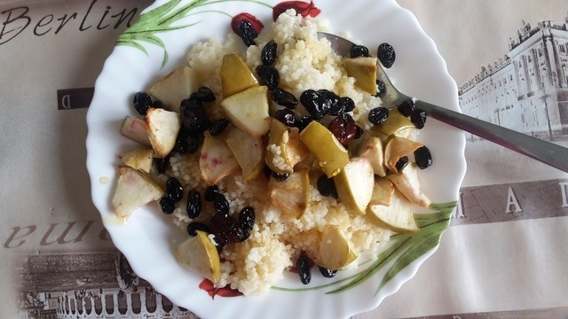 Сладкий кус-кус на завтрак