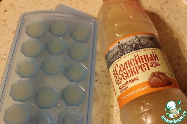 Okroshka with tan and ice-cold brew