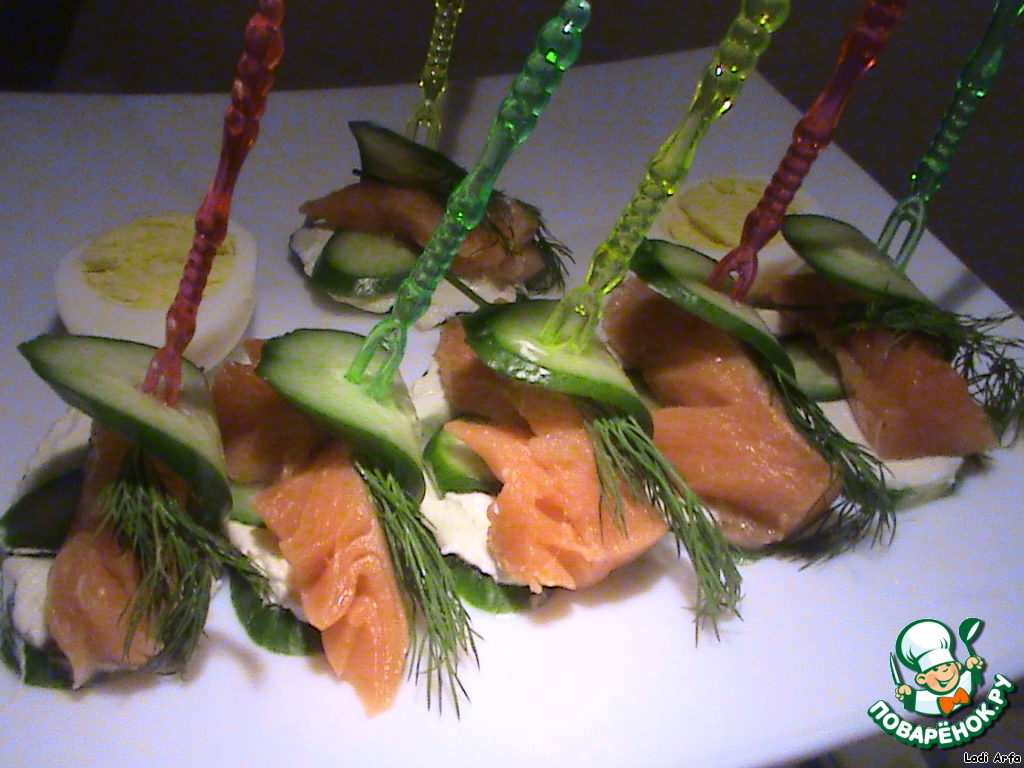 Canape with trout