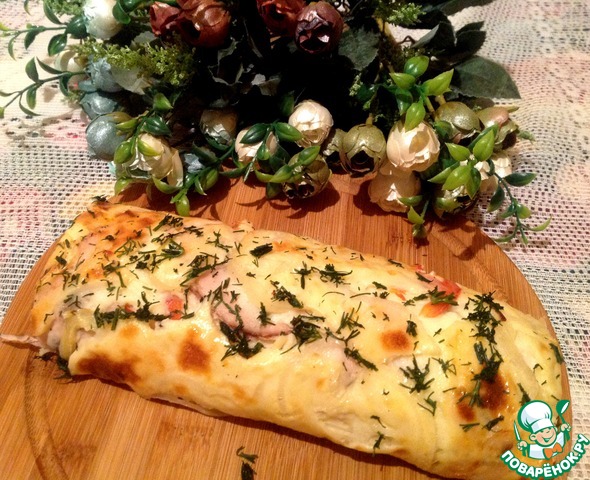 Autumn vegetable strudel with ham