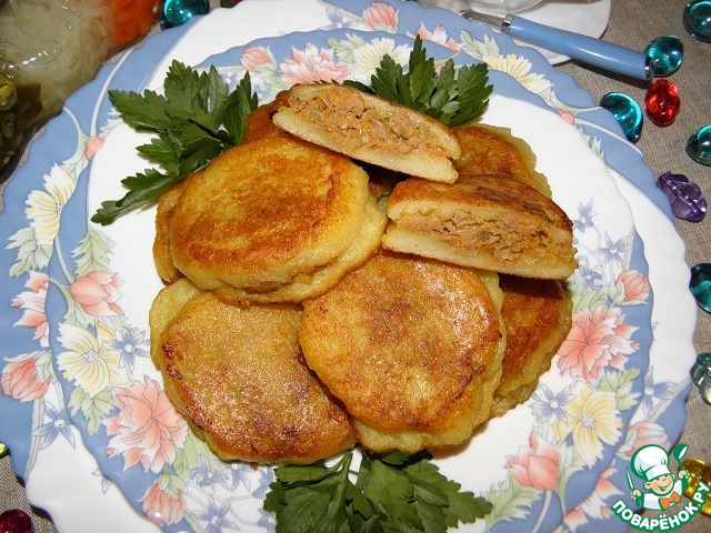 Potato pancakes with meat secret
