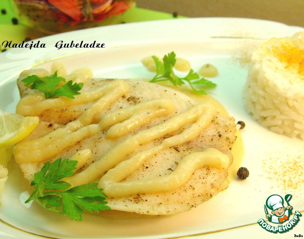 Fish with a wine and onion sauce