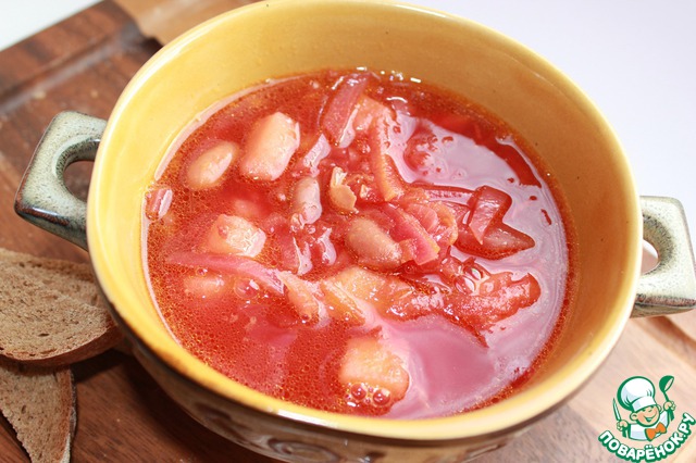 Borsch with beef and beans