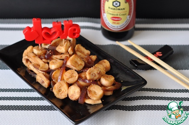 Octopus fried in a spicy sauce