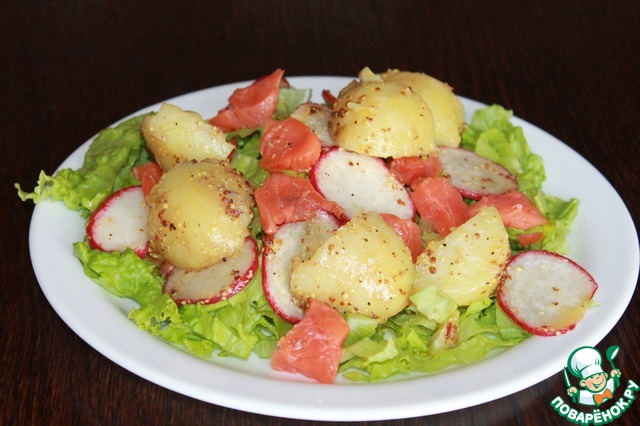 Salad of young potatoes 