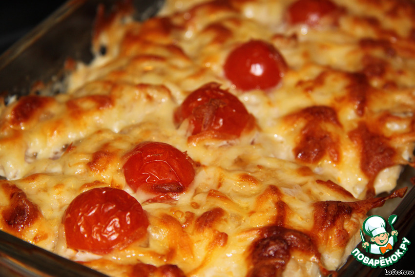 Chicken with mozzarella and tomatoes