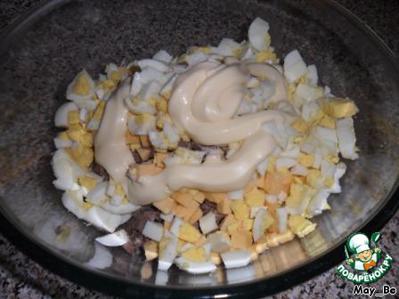 The salad with the heart and corn