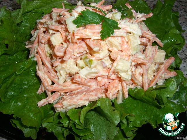 Carrot salad with horseradish