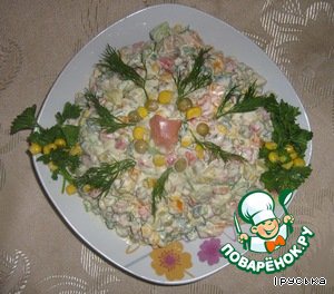 Spicy salad with smoked fish