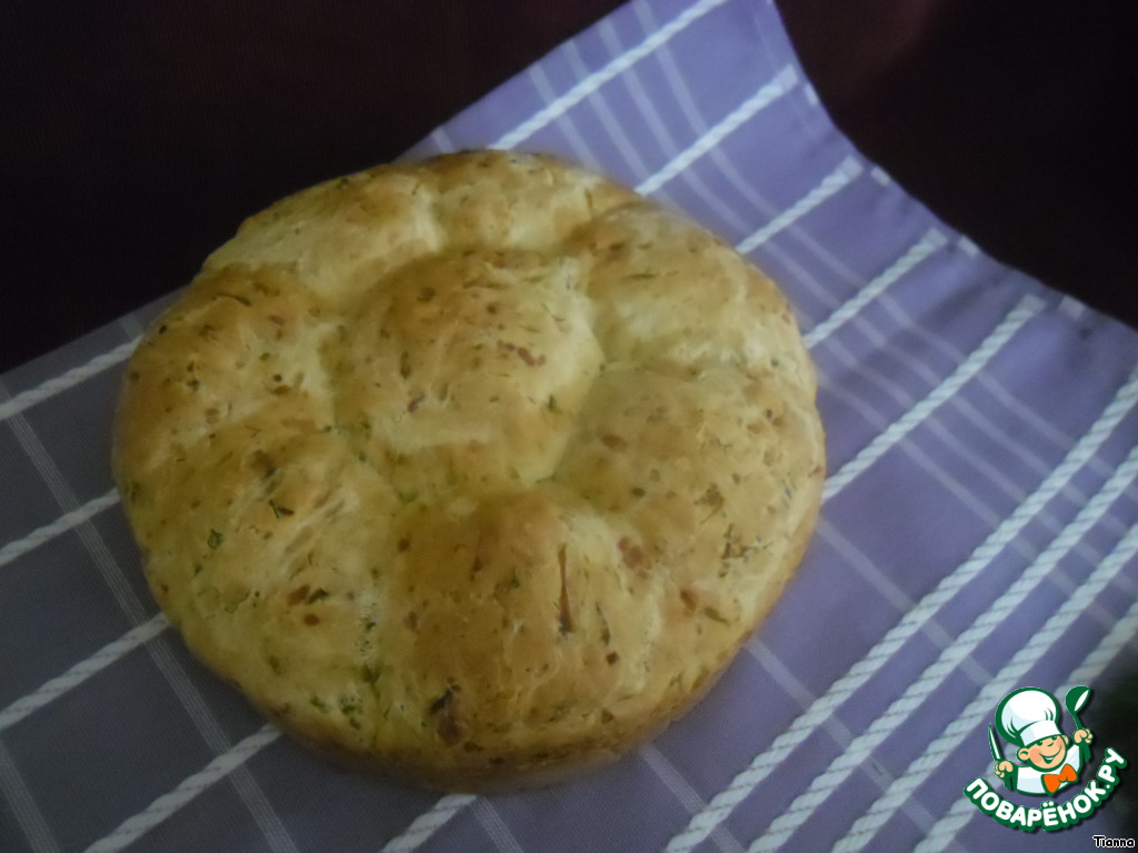 Cucumber bread with cheese