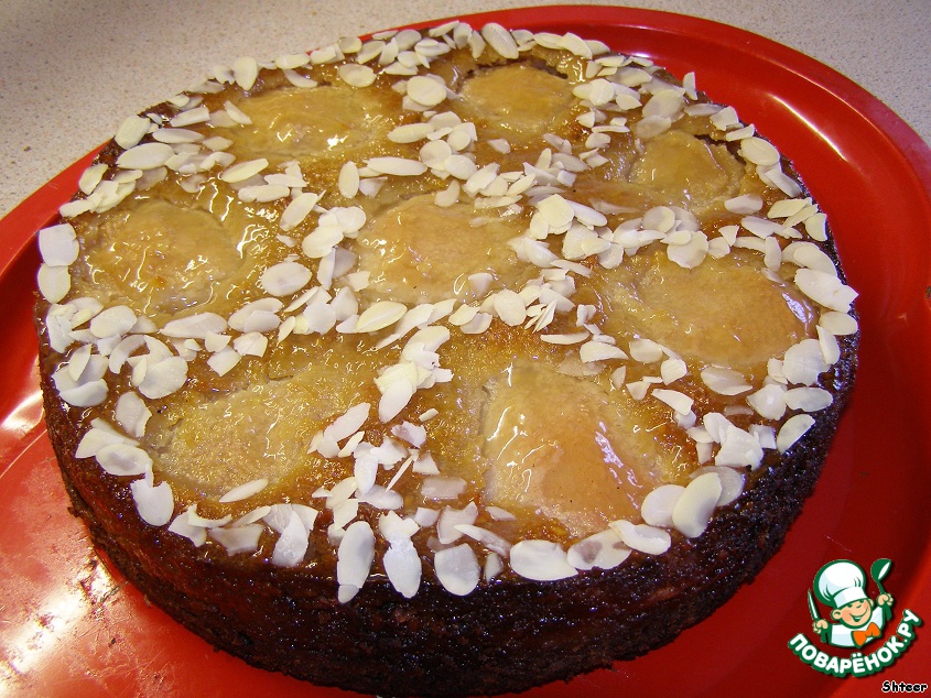 Walnut-pear cake 