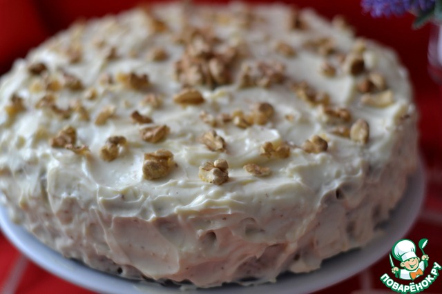 Pumpkin-walnut cake