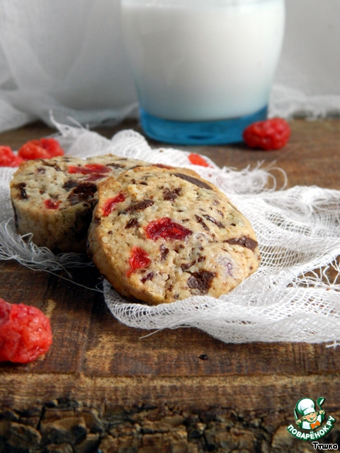 Cookies with chocolate and dried cherries