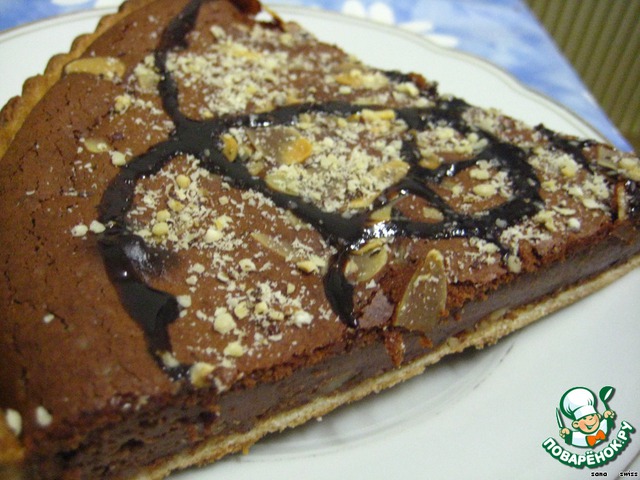 Chocolate tart with nuts