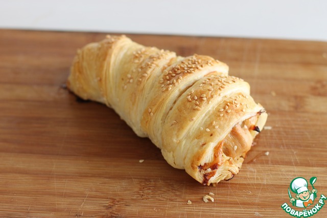 Chicken breast in puff pastry