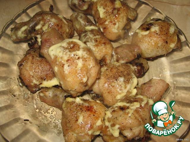 Chicken legs stuffed with mushrooms and cheese