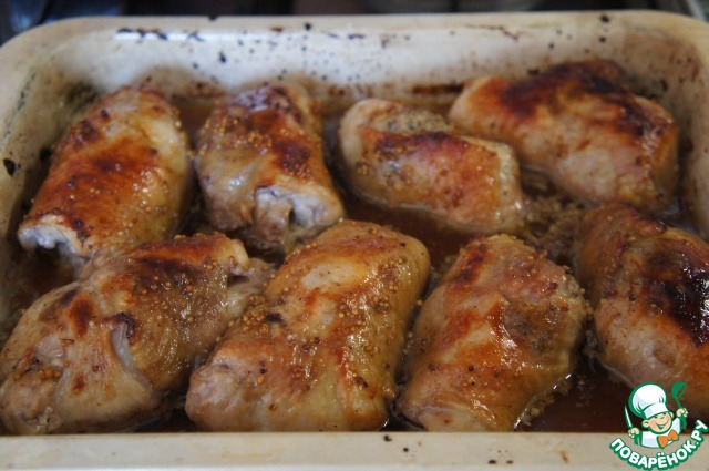 Chicken legs stuffed with walnuts