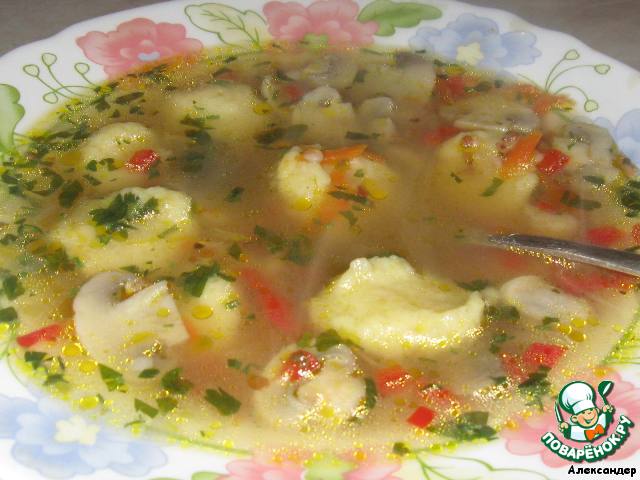 Buckwheat soup with mushrooms and potato dumplings