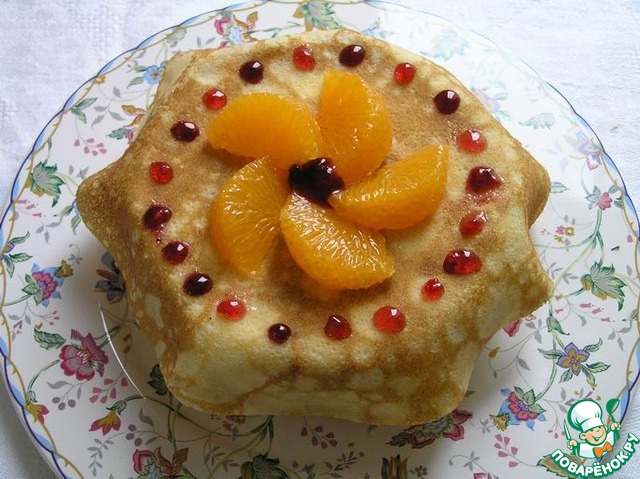 Raspberry-blueberry pancake cake