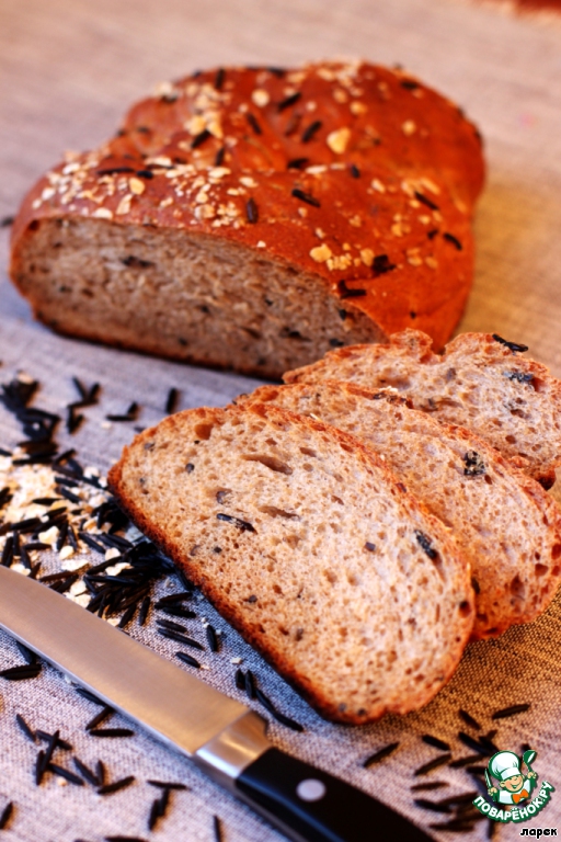 Bread with wild rice and oatmeal