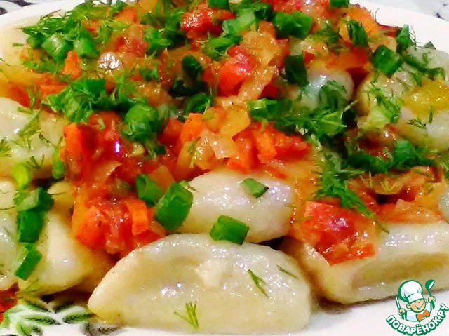Potato dumplings with vegetables vegetable