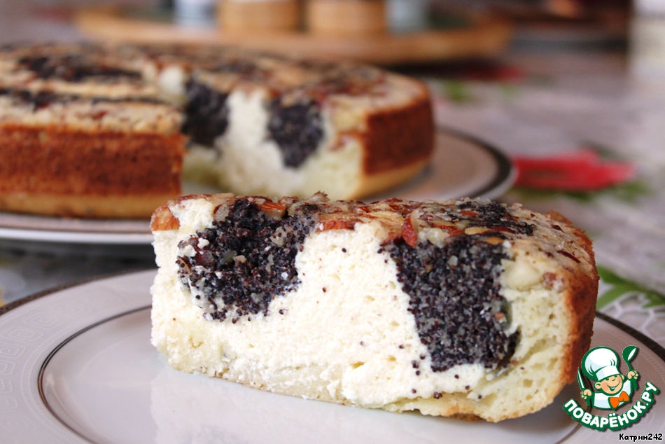 Cottage cheese-poppy seed cake