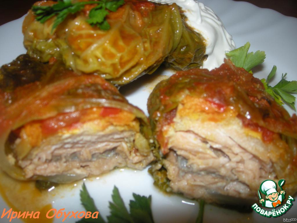 Stuffed Savoy cabbage with fish