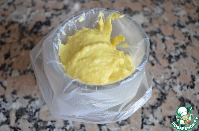 Картофельные шкурки с нутовым кремом