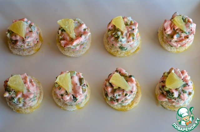 The trout tartare on toast