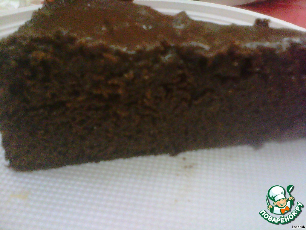 Chocolate-honey cake with chocolate icing