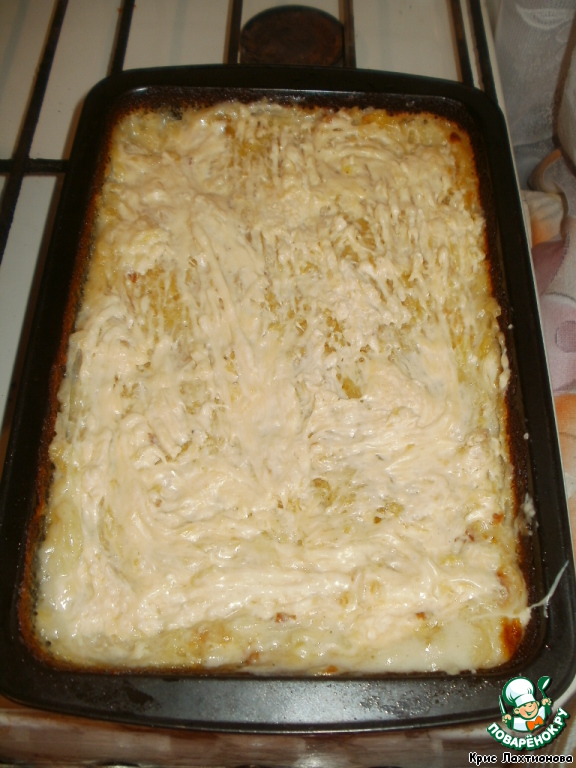 Potato gratin with melted cheese