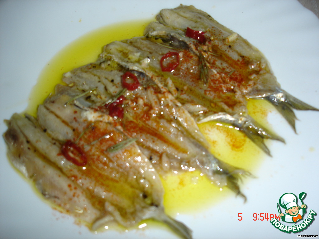 Con Boquerones vinagre - anchovies marinated in wine vinegar