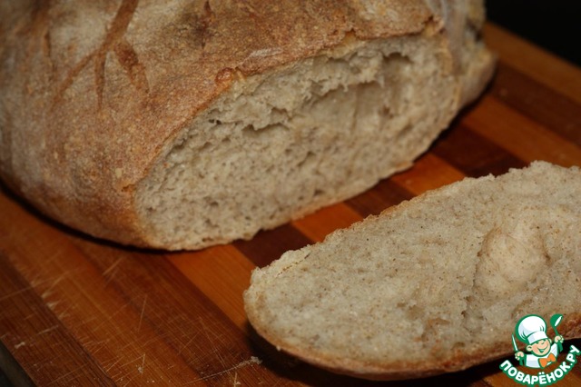 Homemade rye-wheat bread in the oven