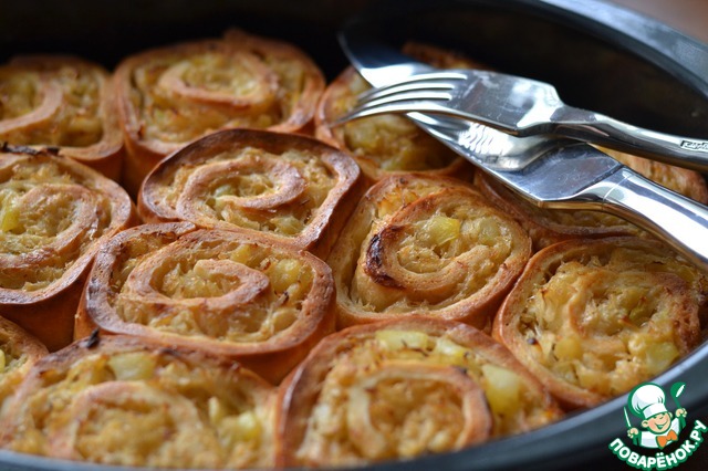 Rolls with cabbage