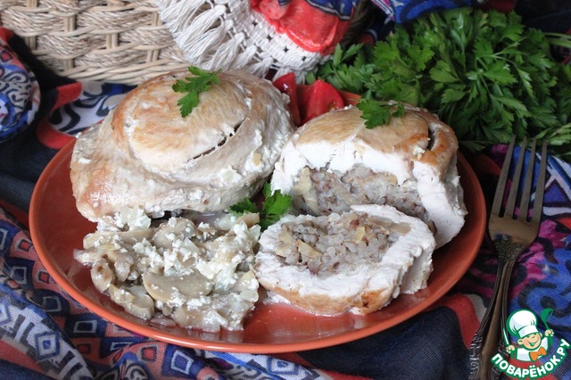 Pockets of chicken breast with buckwheat and mushrooms in slow cooker